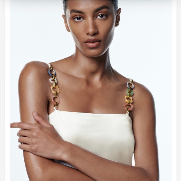 Zara dress - Picture 4 of 4